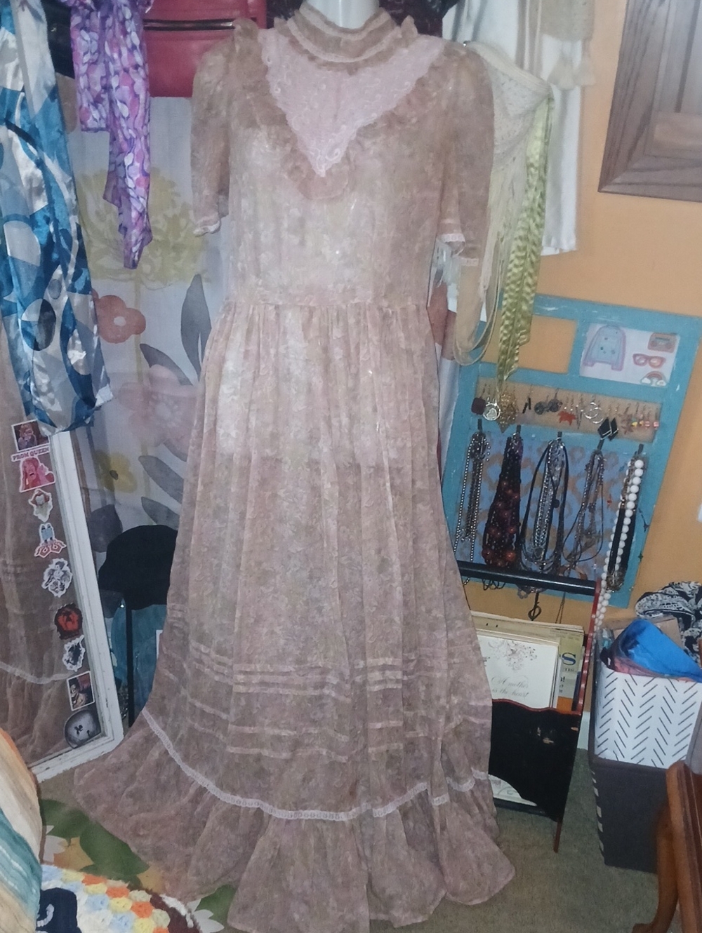 70s Vintage Romantic Pink Lace-Trim Handmade 'Gunne Sax' Style Maxi Dress XL